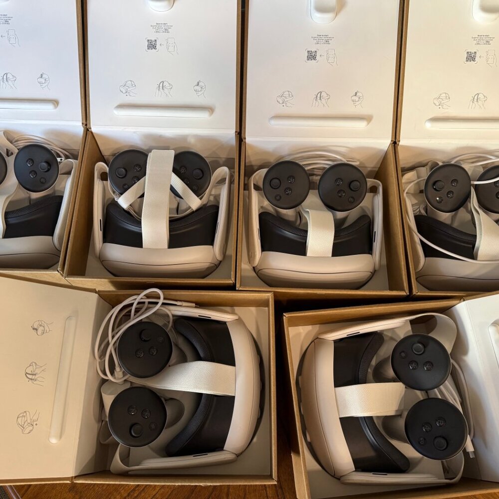 Meta Quest 3 512GB | VR Headset, Warranty through May 2027 - Picture 5 of 6